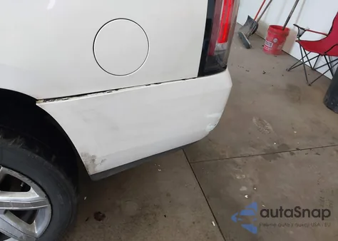 2016 Cadillac Escalade Luxury Collection из США, поврежденный, VIN 1GYS4BKJ8GR339460